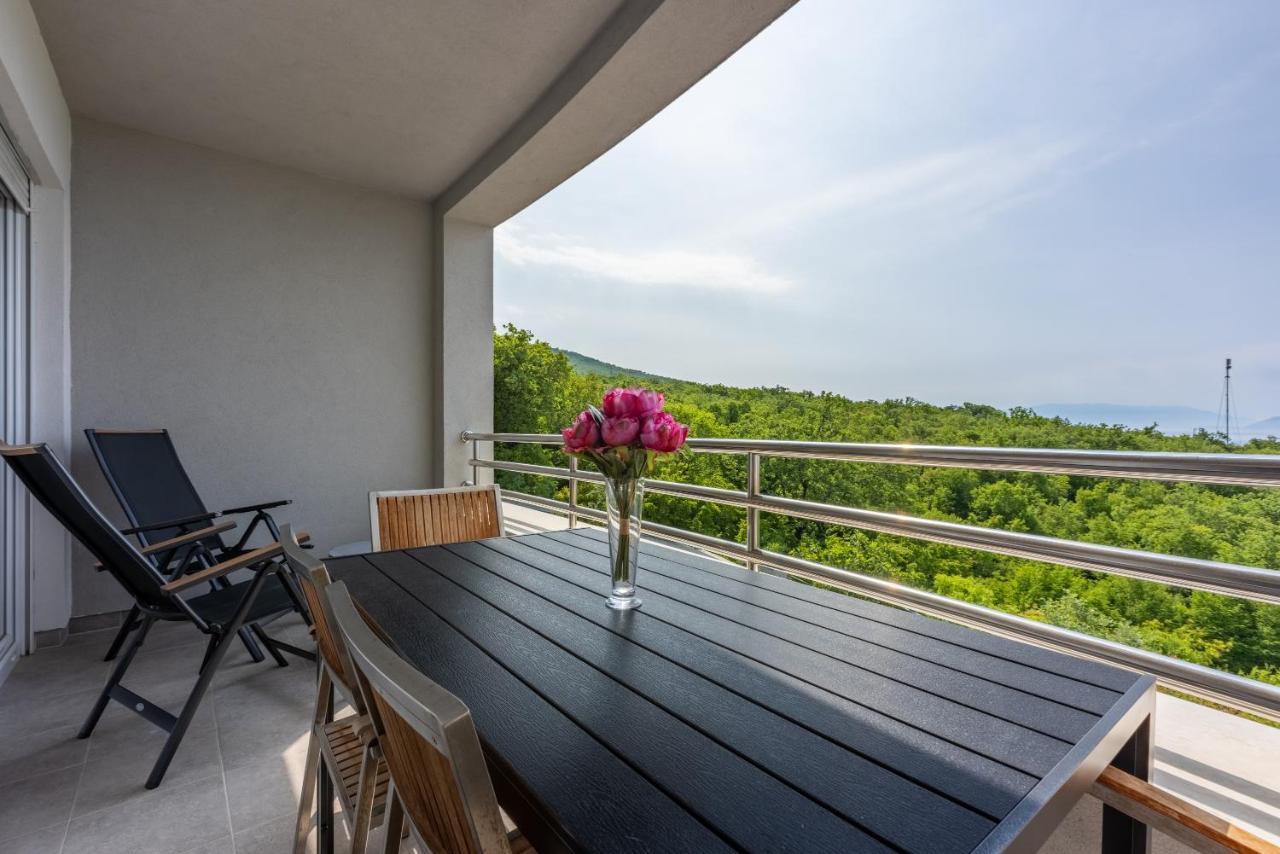 Apartments Andrea & Sander Crikvenica Exterior foto